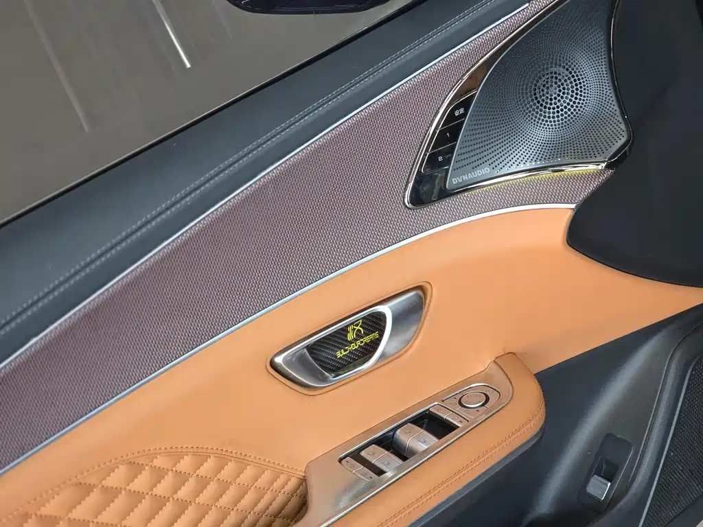 BYD Han — миниатюра 18