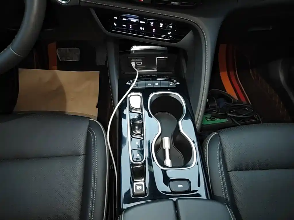 Buick Envision Plus — миниатюра 14