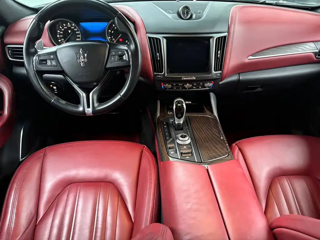 Maserati Levante — миниатюра 6