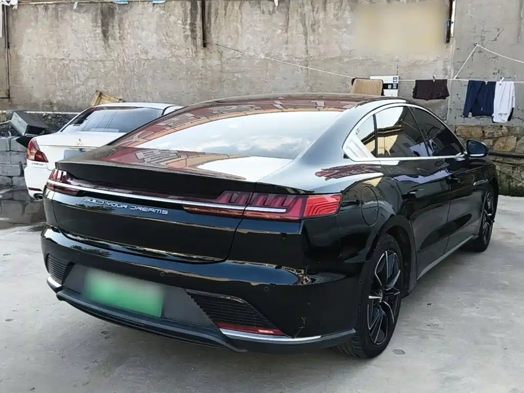 BYD Han — миниатюра 7