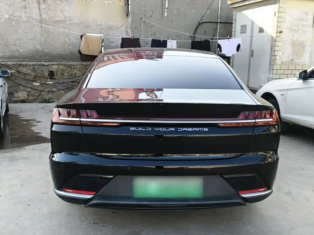 BYD Han — миниатюра 6