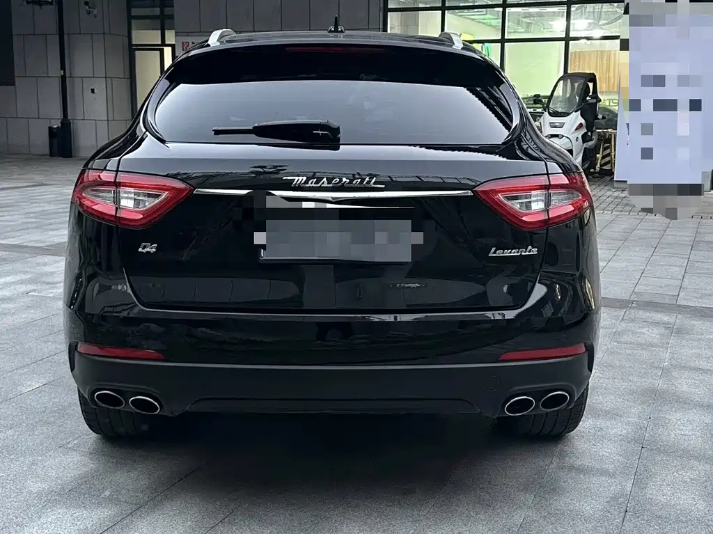 Maserati Levante — миниатюра 10