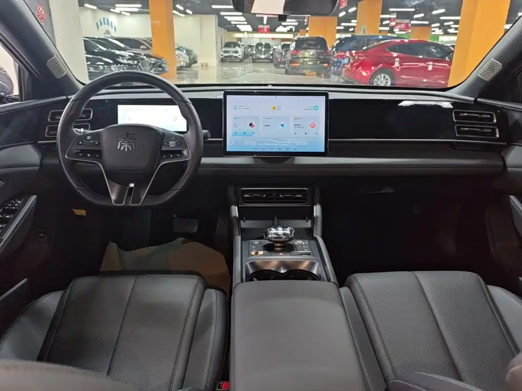BYD Qin L — миниатюра 10