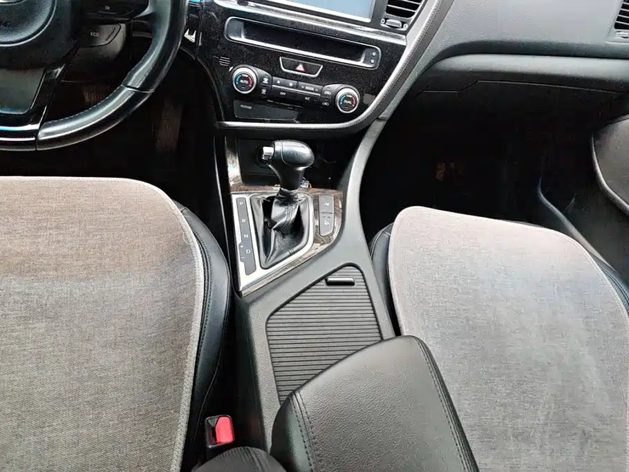 Kia K5 — миниатюра 16