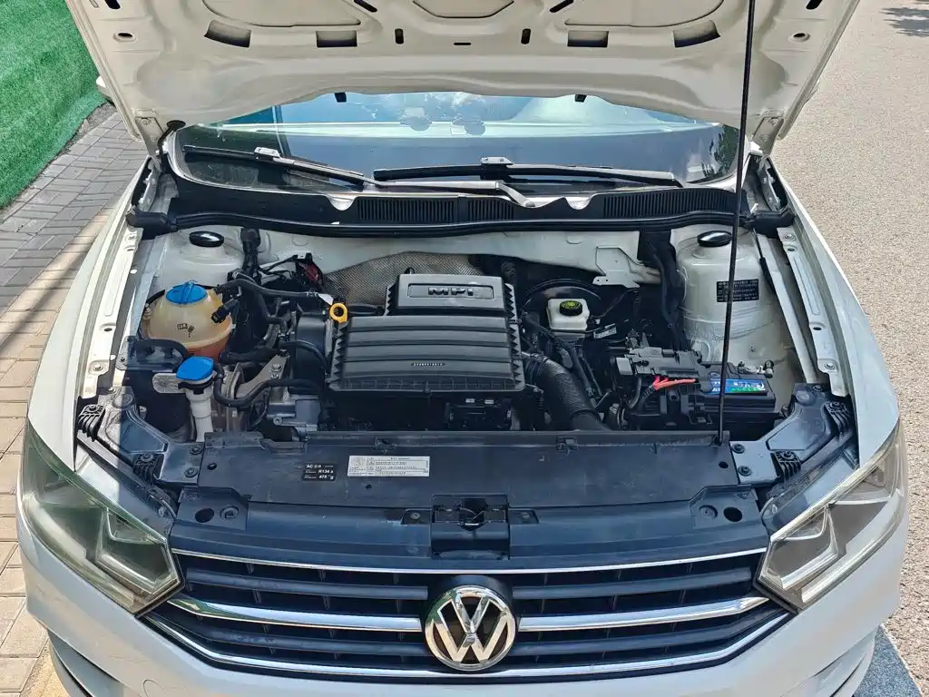 Volkswagen Bora — миниатюра 13
