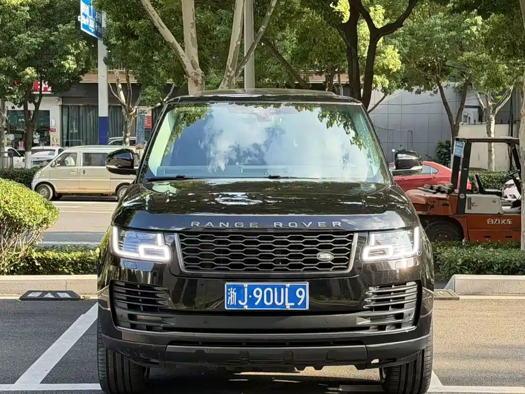 Land Rover Range Rover — миниатюра 2