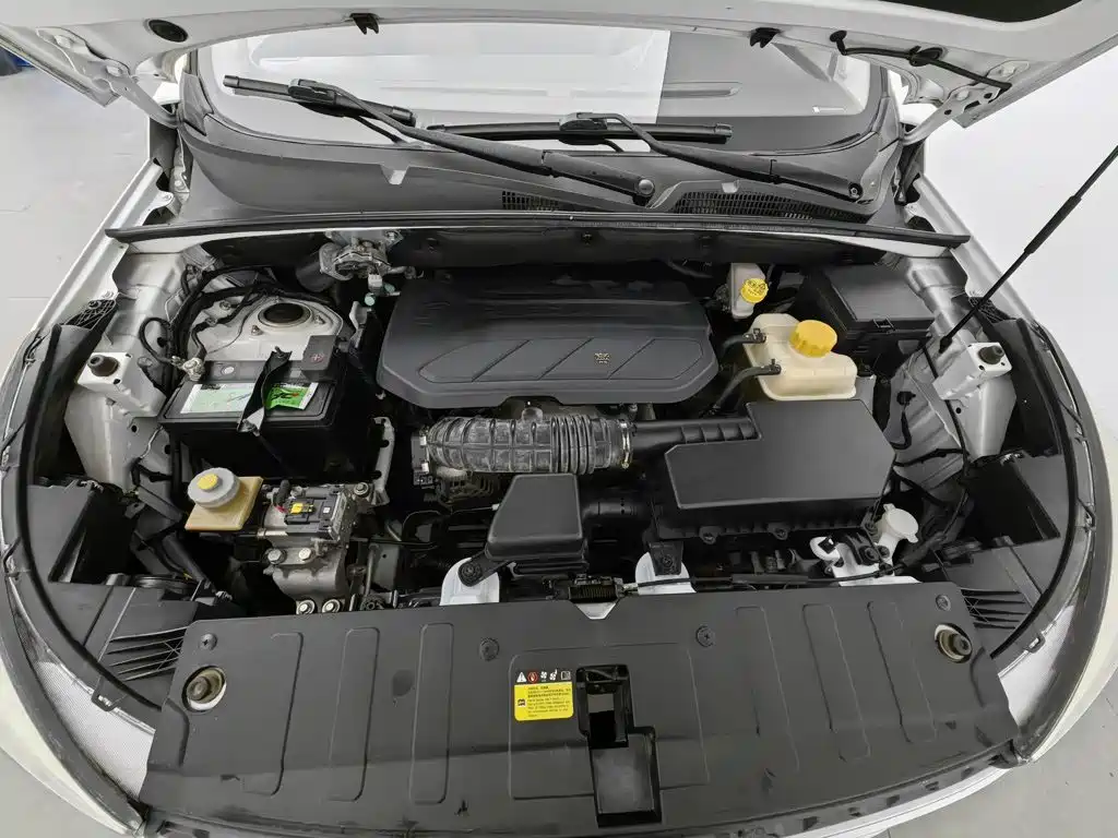 Wuling Hongguang S3 — миниатюра 6