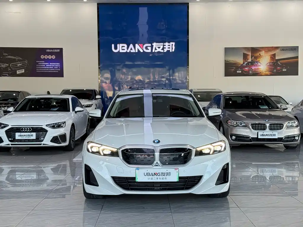 BMW i3