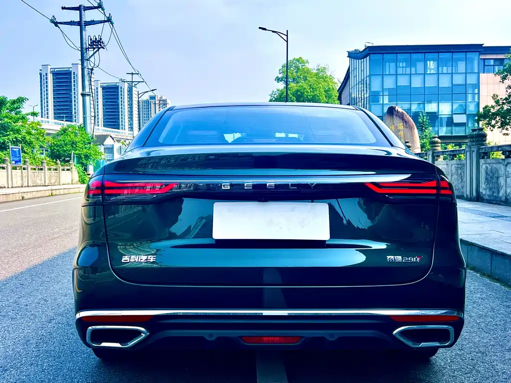 Geely Emgrand — миниатюра 8