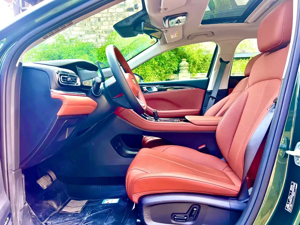 Geely Emgrand — миниатюра 10