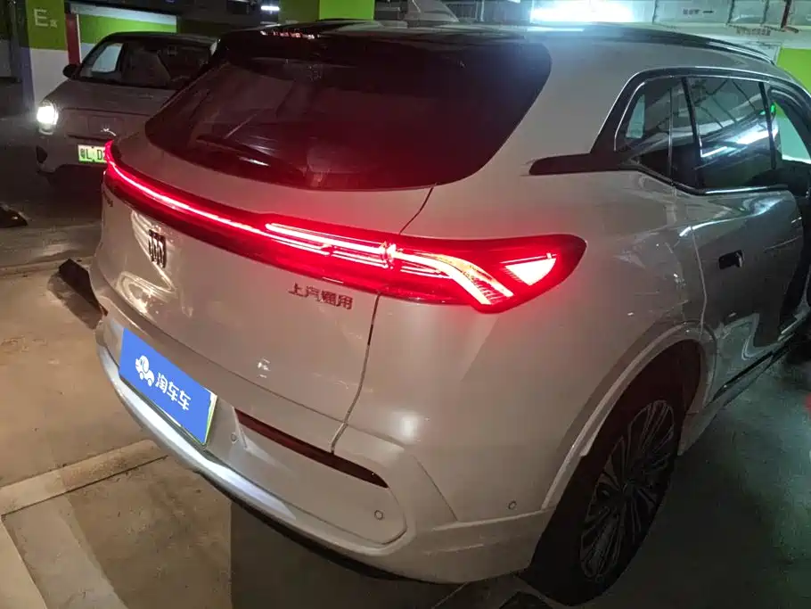 Buick E5 — миниатюра 3