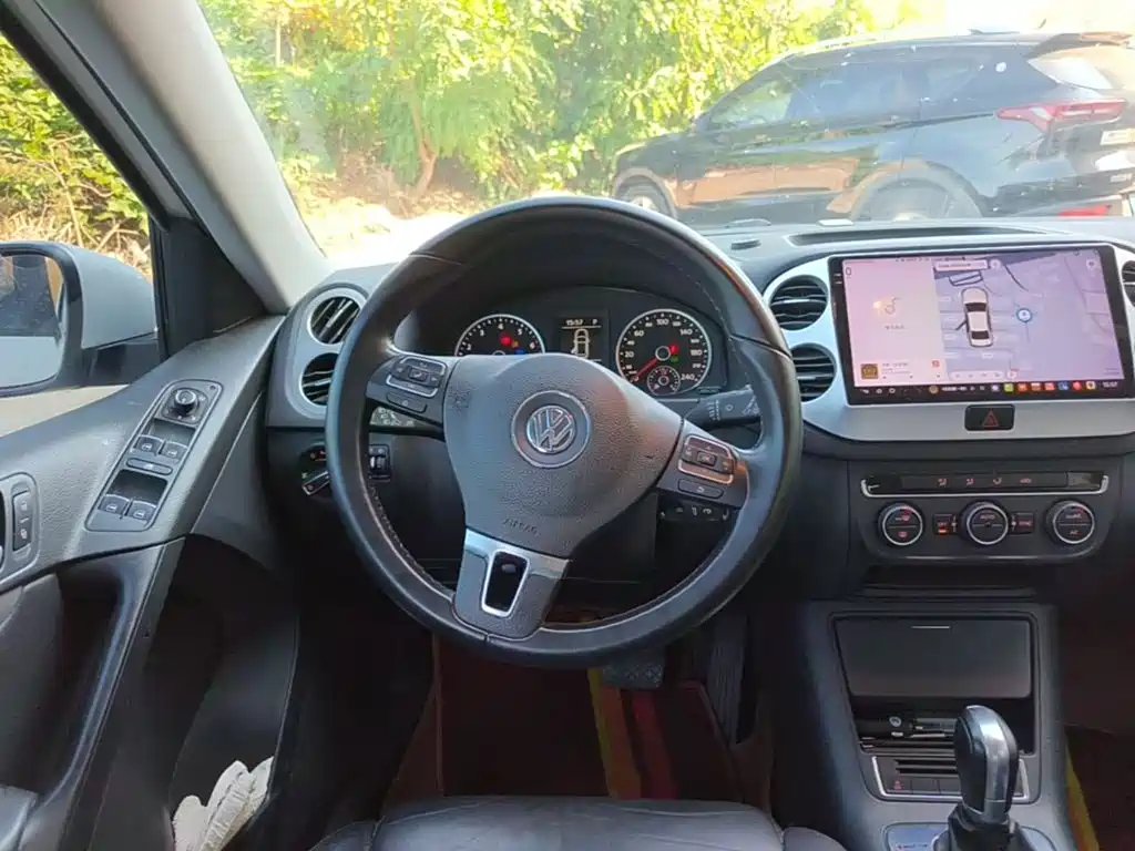 Volkswagen Tiguan — миниатюра 11