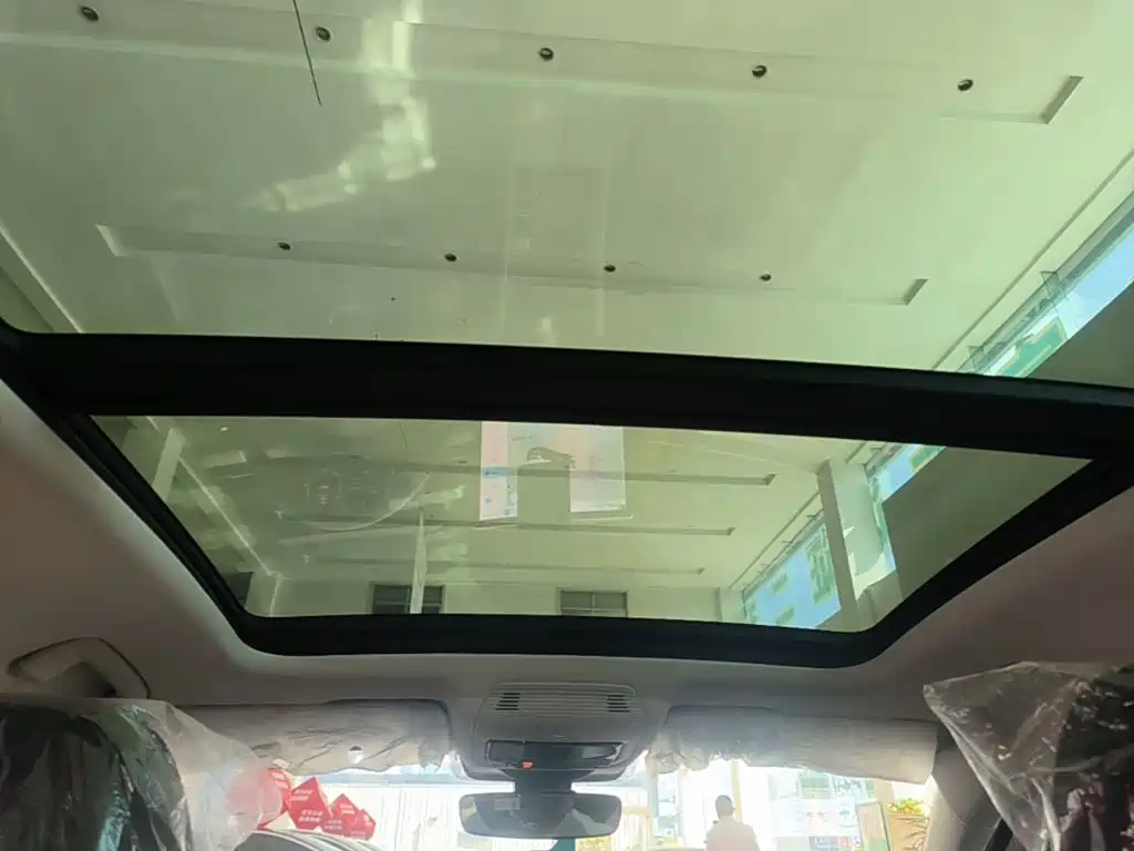 Volkswagen Sagitar — миниатюра 18