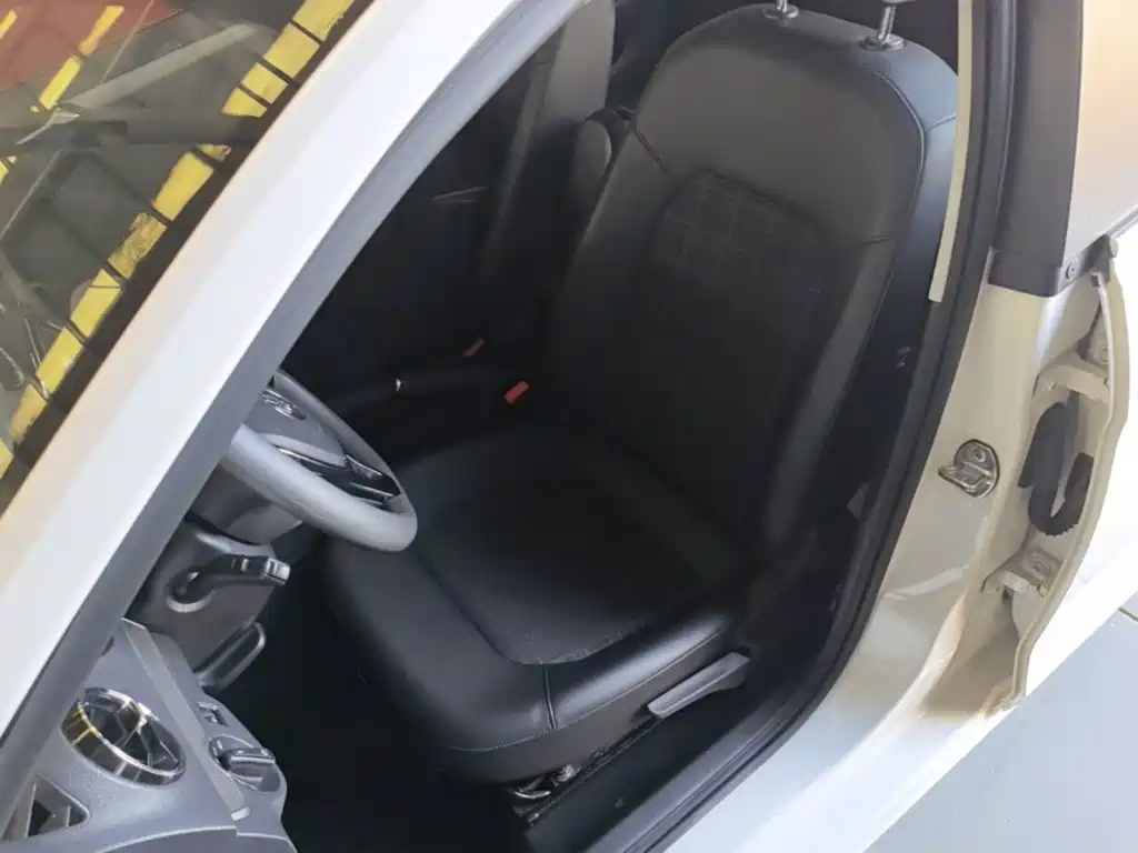 Volkswagen Jetta — миниатюра 15
