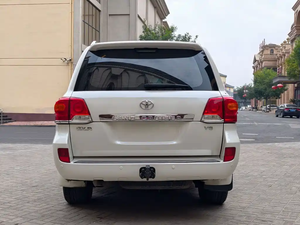 Toyota Land Cruiser — миниатюра 9