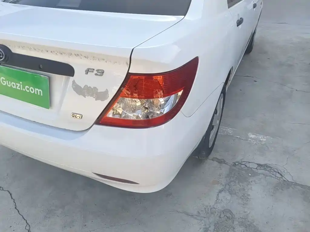BYD F3 — миниатюра 8