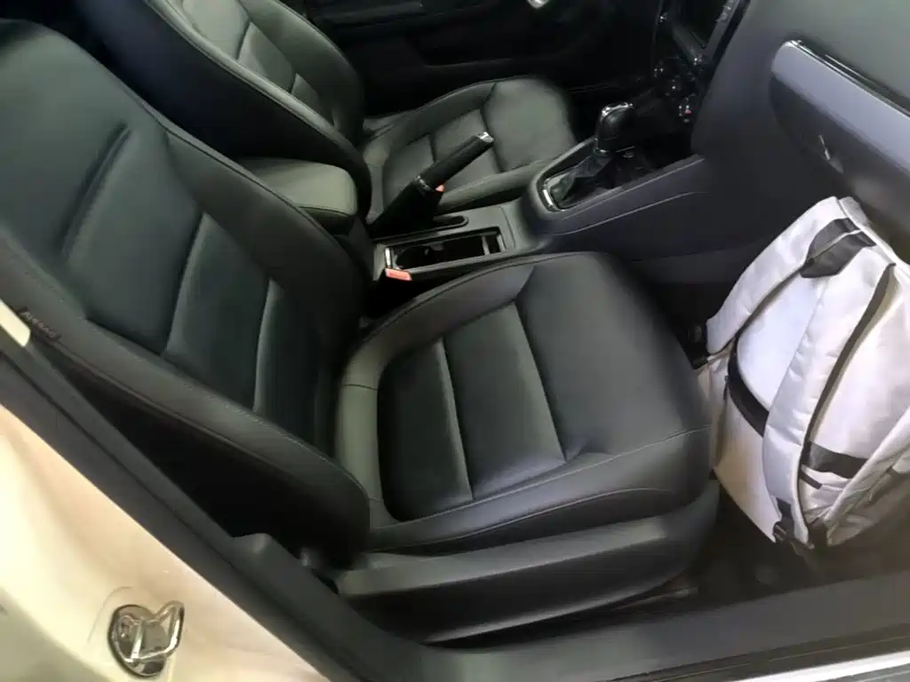 Volkswagen Sagitar — миниатюра 25