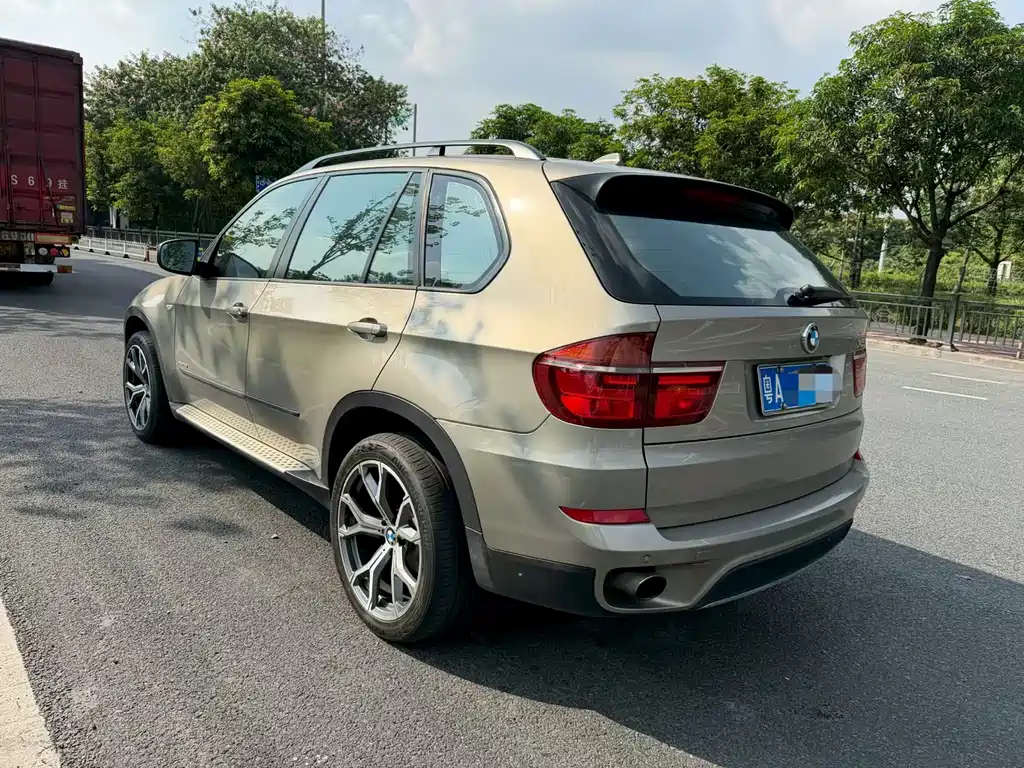 BMW X5 (Import) — миниатюра 5