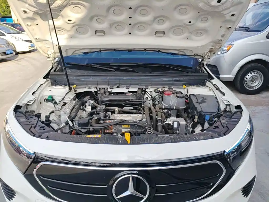 Mercedes-Benz EQB — миниатюра 20