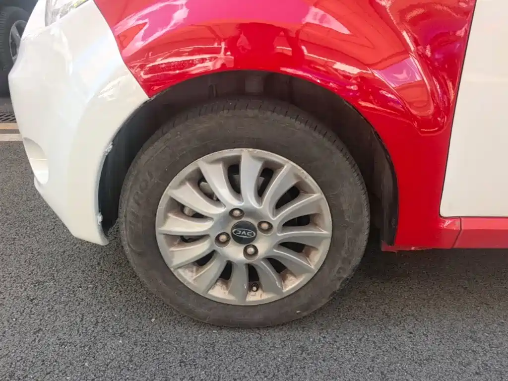 JAC JAC iEV6E — миниатюра 23