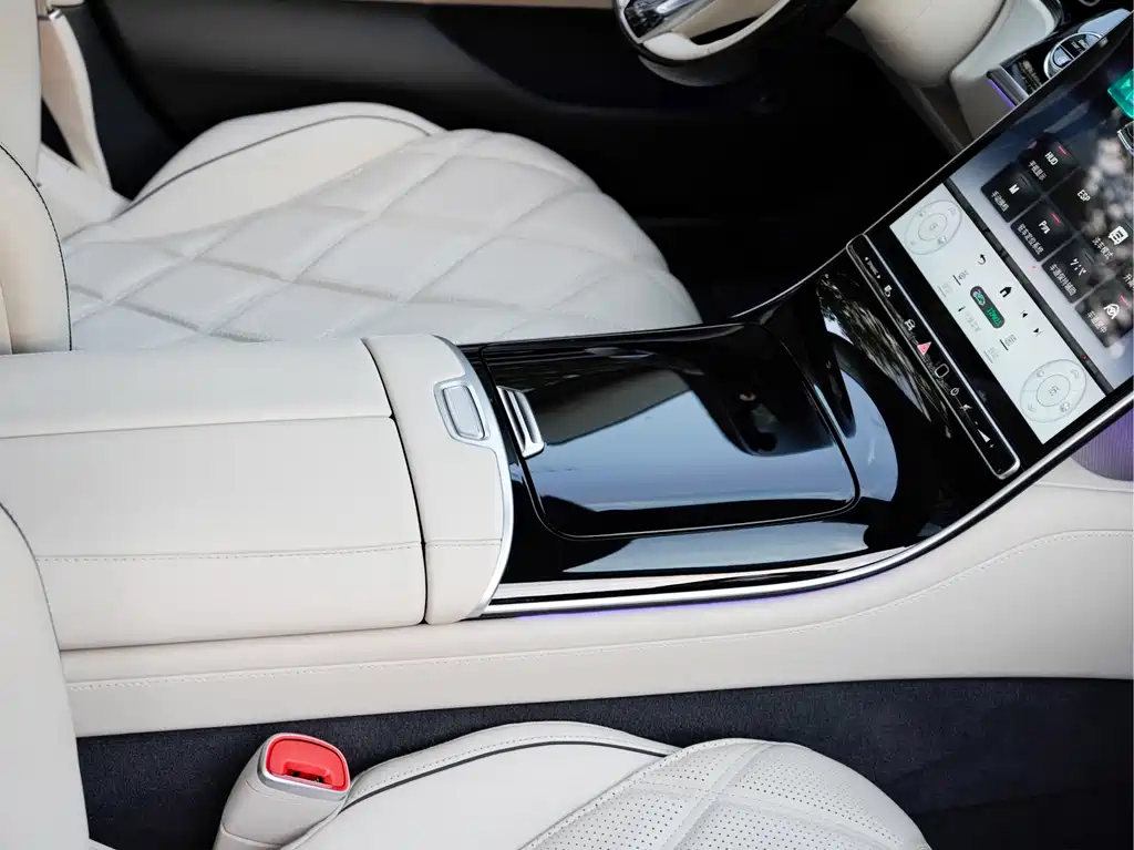 Mercedes-Benz S-Class — миниатюра 20