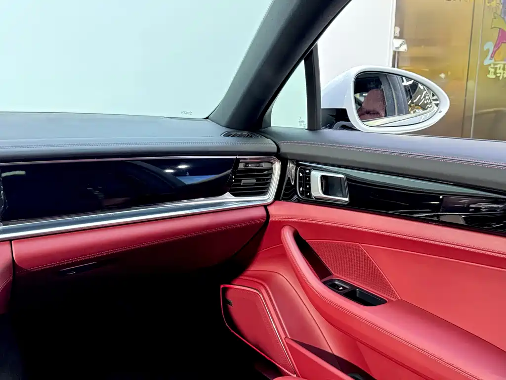 Porsche Panamera — миниатюра 18