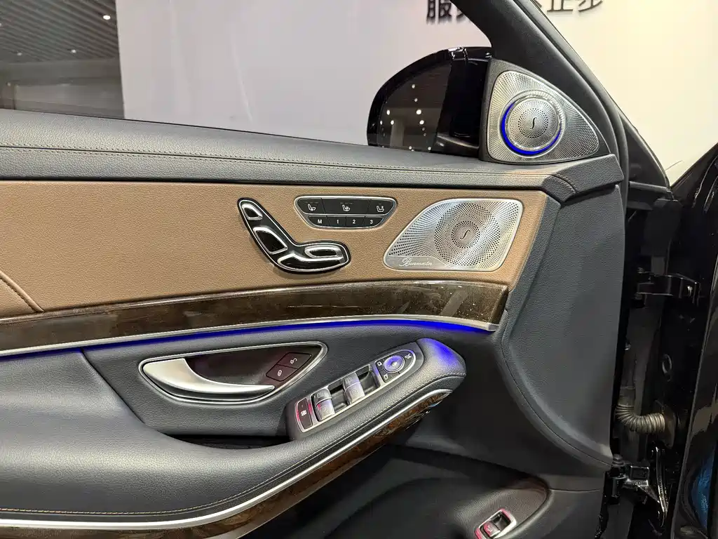 MERCEDES-BENZ S CLASS