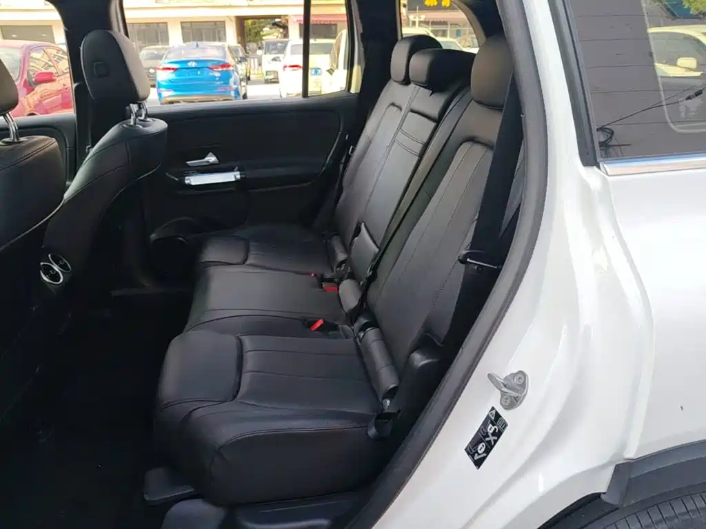 Mercedes-Benz EQB — миниатюра 17