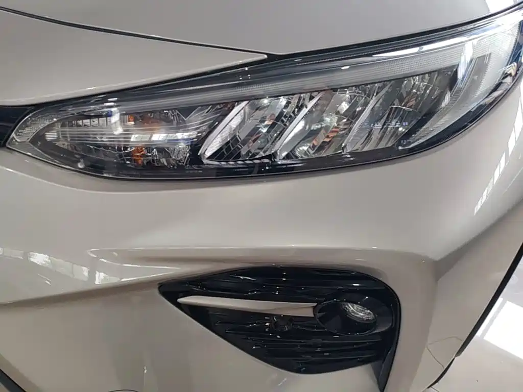 Toyota Wildlander — миниатюра 24