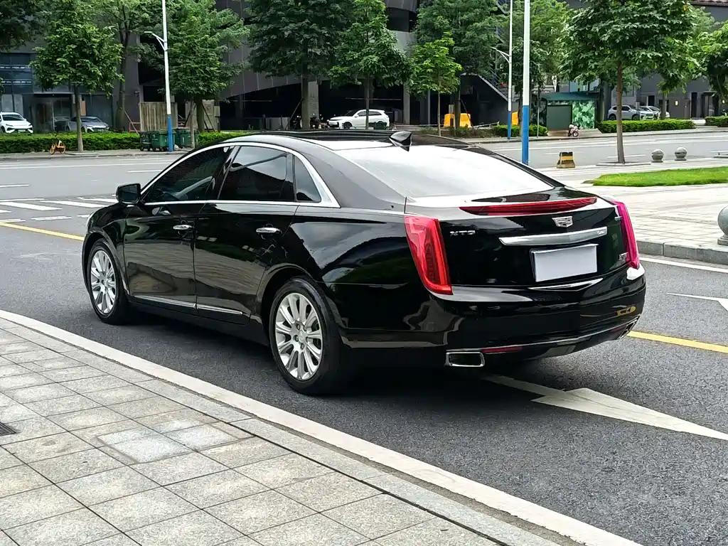 Cadillac XTS 2017 28T Elite