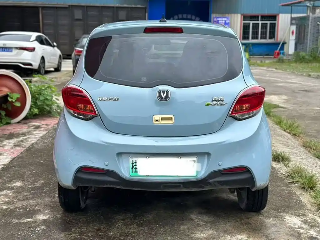 Changan Benben E-Star — миниатюра 8