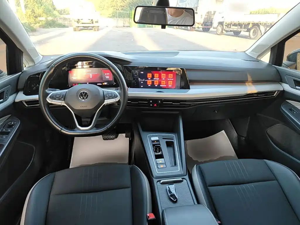 Volkswagen Golf — миниатюра 10