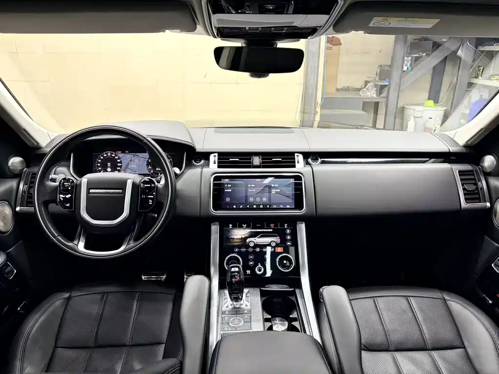 Land Rover Range Rover Sport 2020 3.0 L6 SE