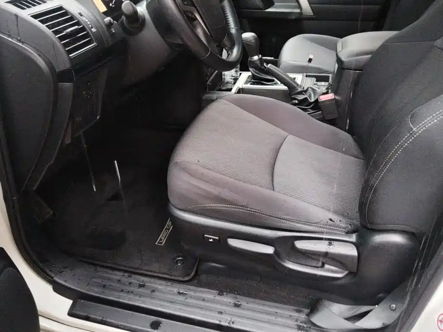 Toyota Prado — миниатюра 8