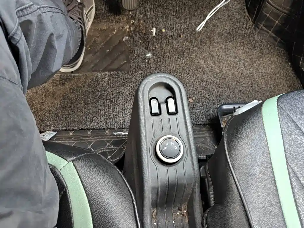 Wuling MINIEV — миниатюра 15