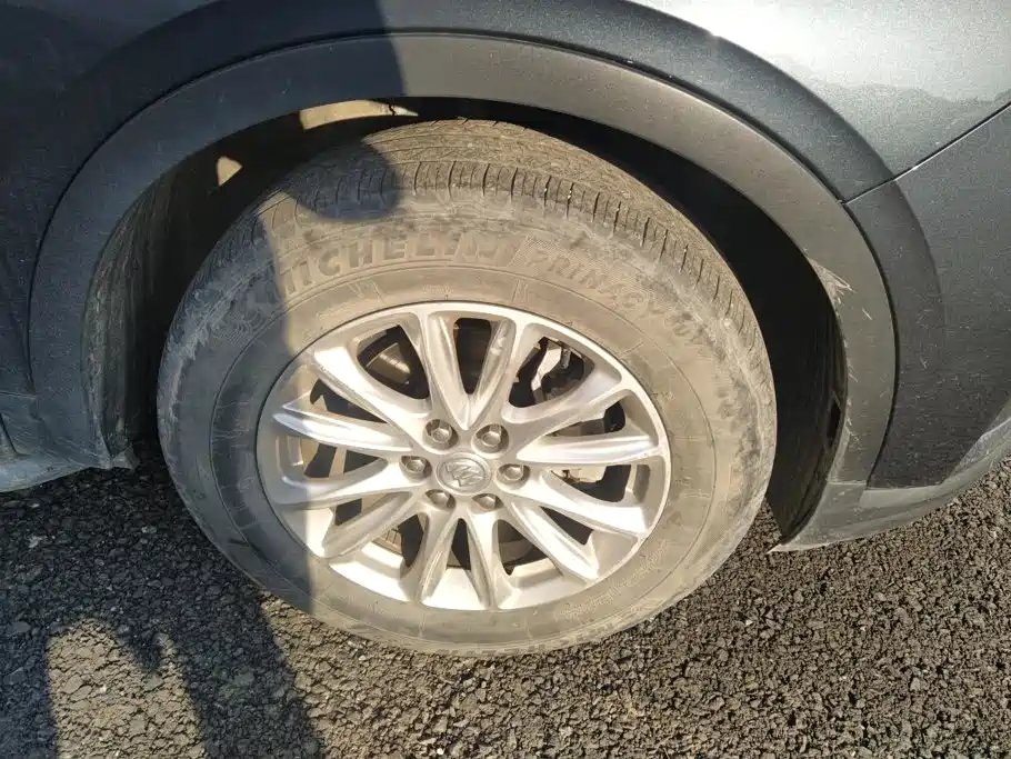 Buick Enclave — миниатюра 6