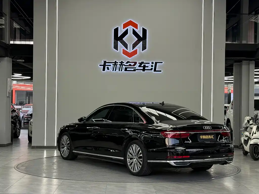 Audi A8 — миниатюра 20
