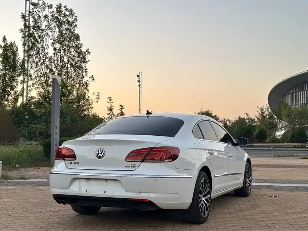 Volkswagen CC — миниатюра 4
