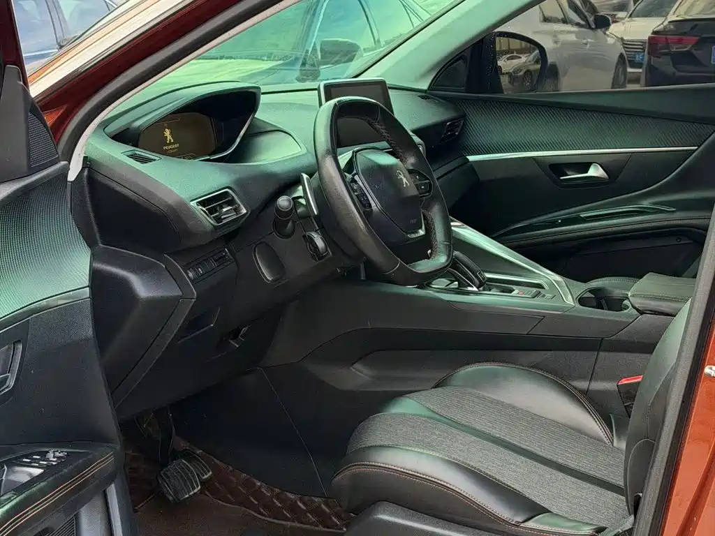Peugeot 4008 — миниатюра 10