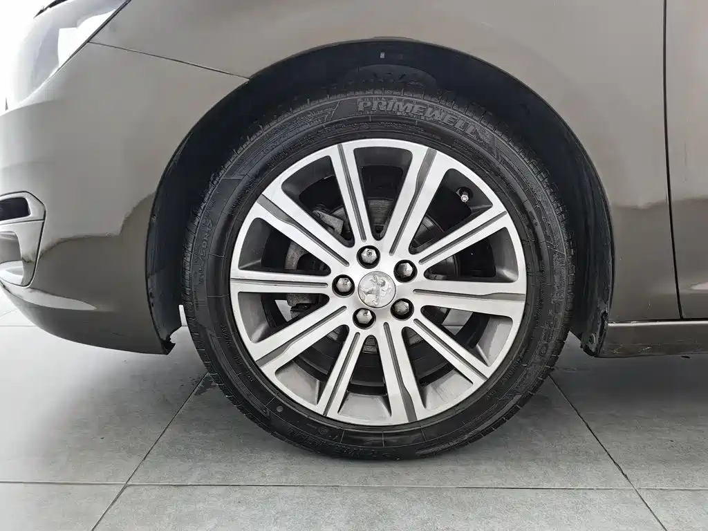 Peugeot 408 — миниатюра 17