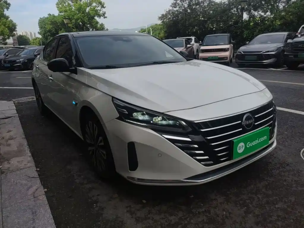 Nissan Teana — миниатюра 4