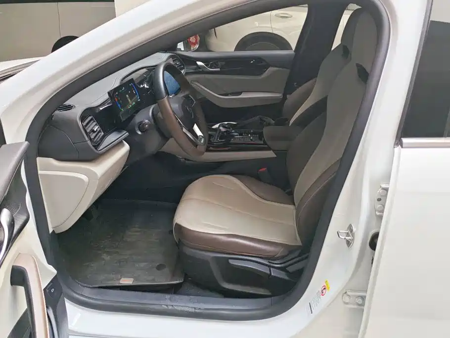 BYD Qin PLUS — миниатюра 9