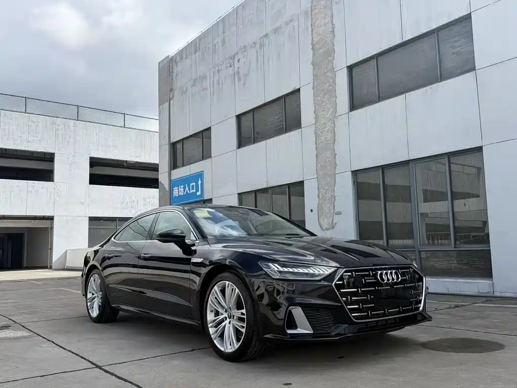 Audi A7L 2025 45 TFSI quattro