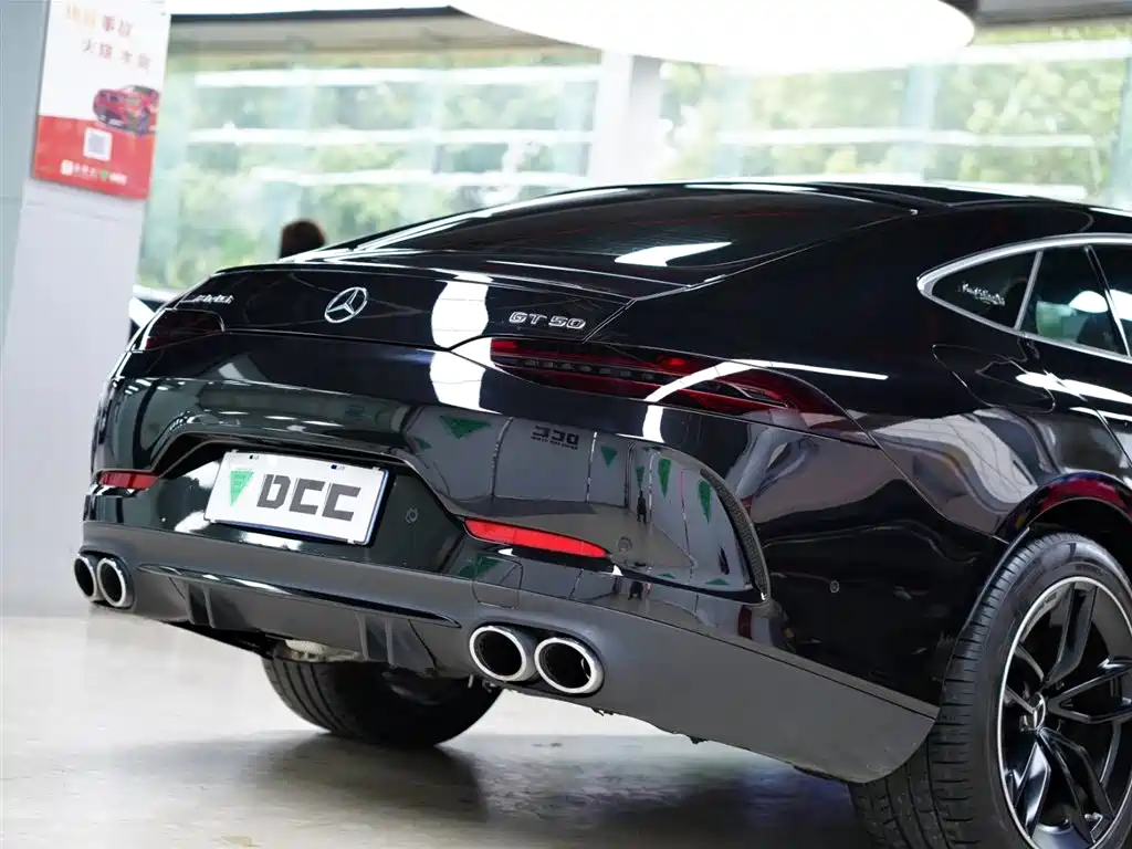 MERCEDES-BENZ AMG GT