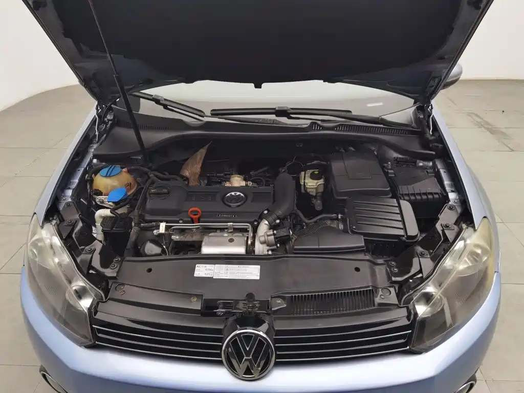 Volkswagen Golf — миниатюра 6