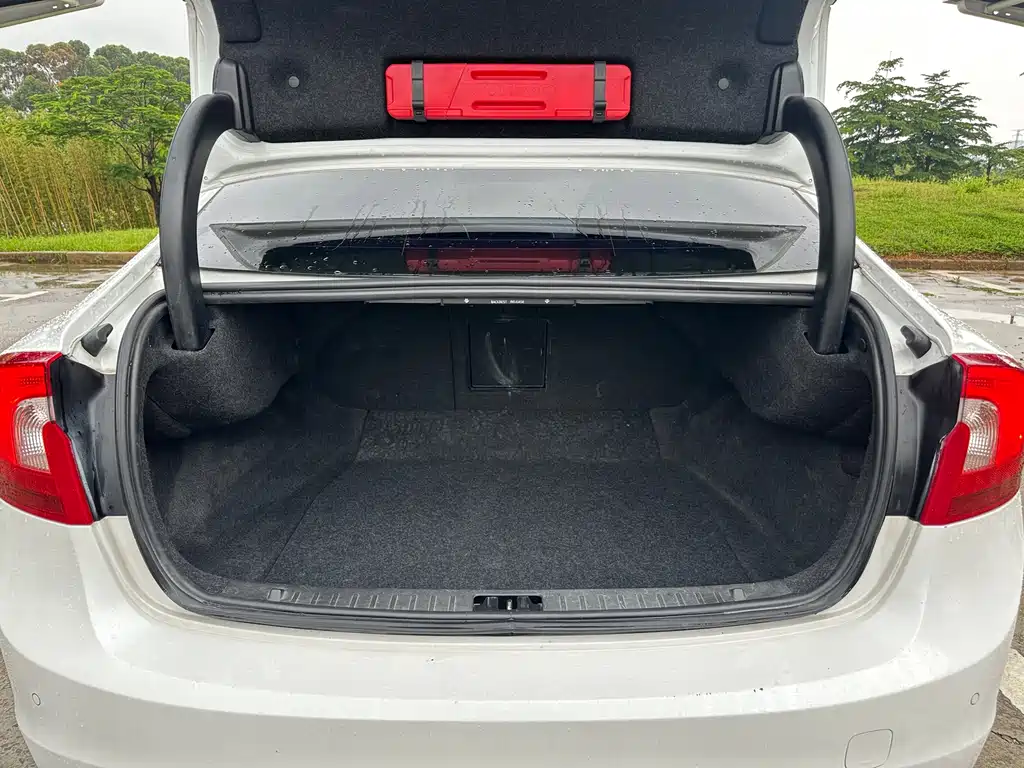 Volvo S60 2018 S60L T3
