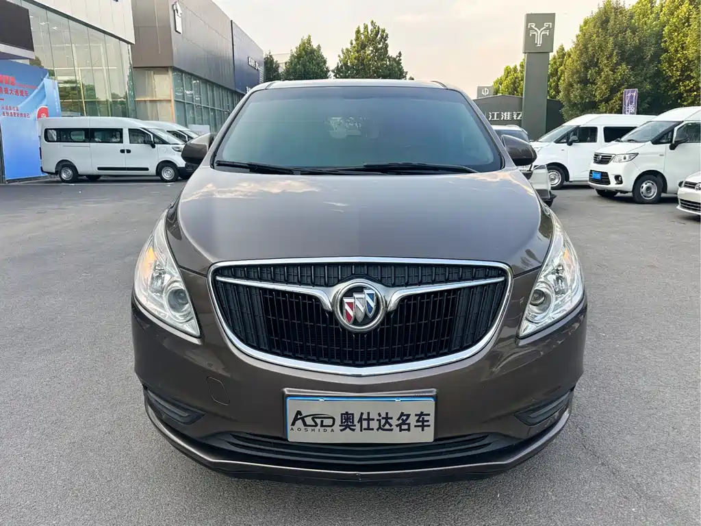 Buick GL8 2017 25S Luxury V