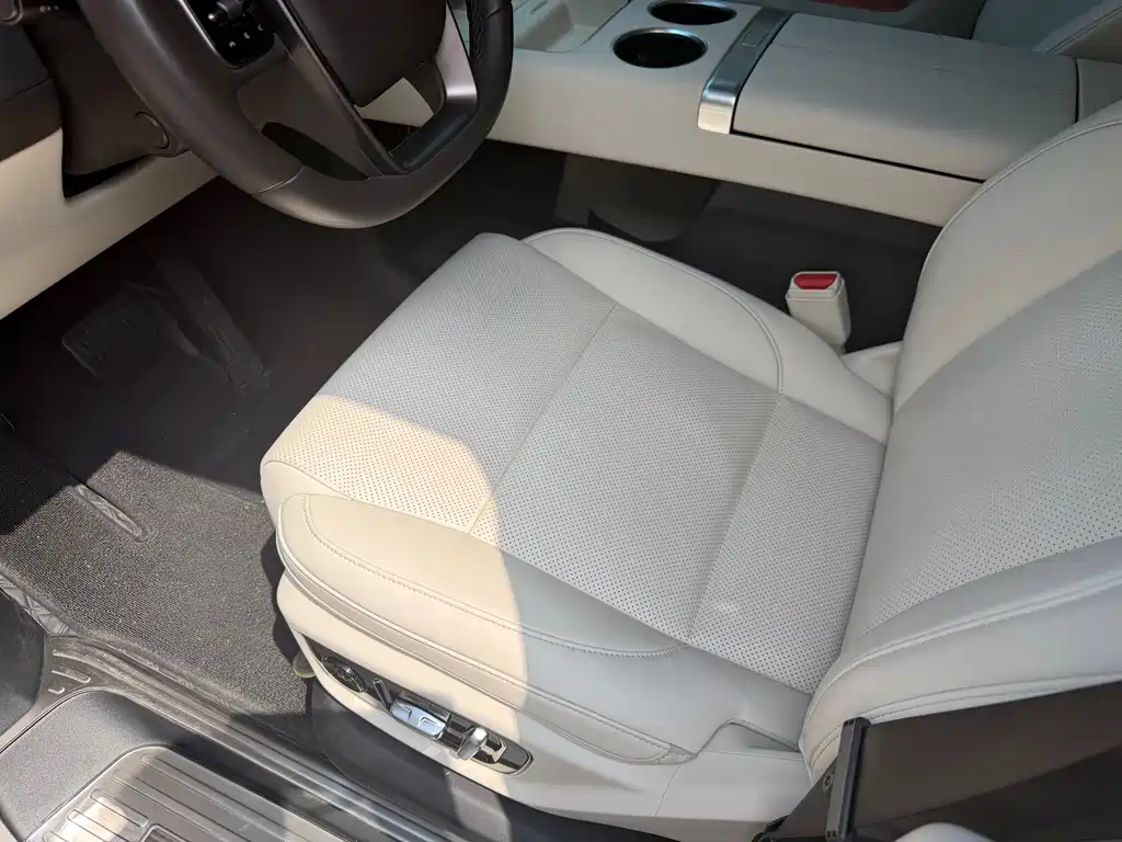 Li Auto Li MEGA — миниатюра 11