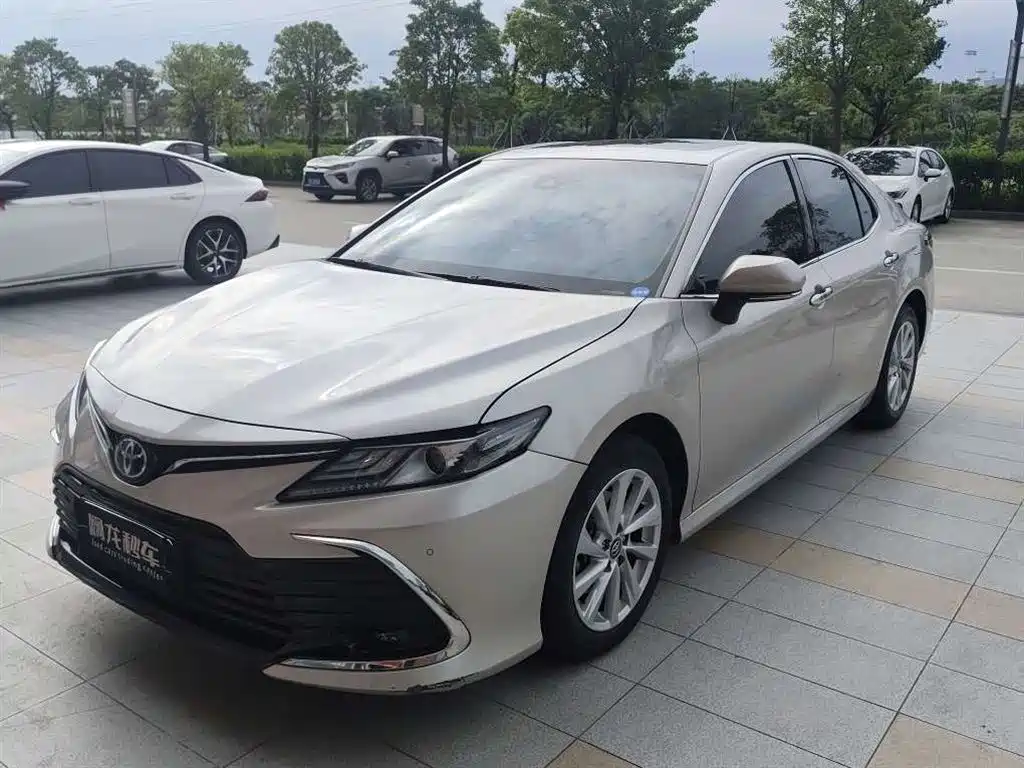 Toyota Camry 2022