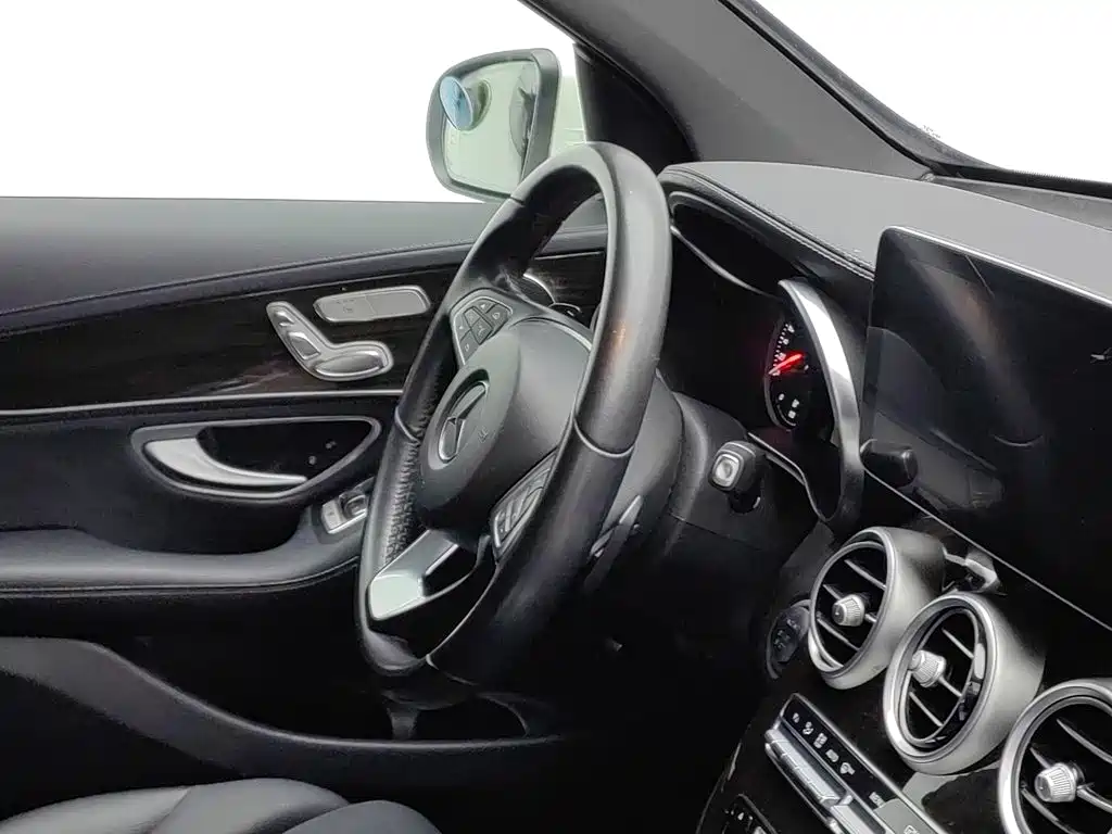 Mercedes-Benz GLC — миниатюра 22